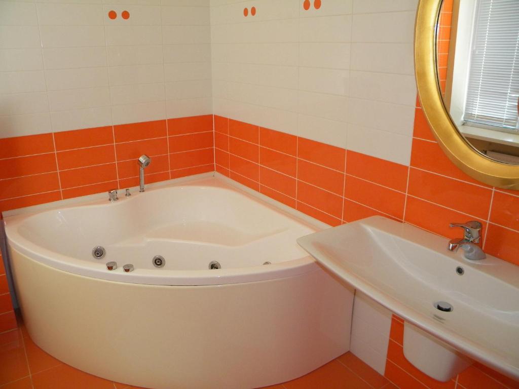 Gloria Mini-Hotel Chisinau Eksteriør bilde